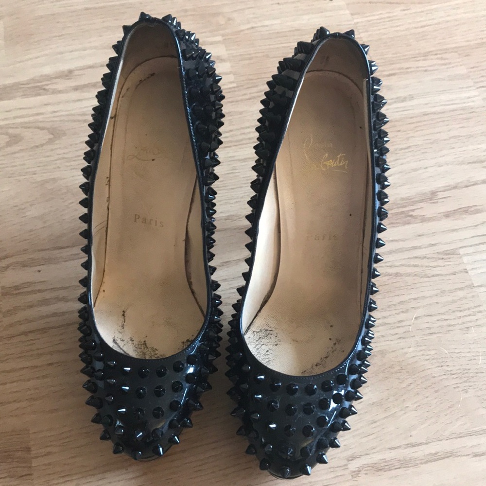 Christian louboutin spike